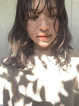 クオン 今泉(quon) 【MASAKI】揺れるミディアムレイヤー　-天神 今泉 薬院-