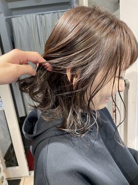 テトラ バイ ネオリーブ 横浜西口店(tetra by neolive) 横浜★レイヤー ハイライト ナチュラル ベージュ ブラウン