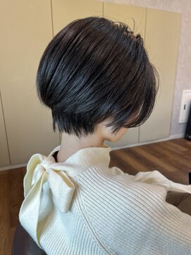 チルバイヘアーガーデンミルクティ(Chillbyhairgardenmilktea) 大人ショート
