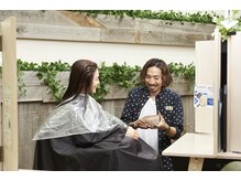 スタッフから見たリョウスケさんってこんな人♪豊富な知識としっかりした技術でお任せできる兄貴的な存在