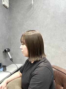 ライフイズ 磐田本店(Life is...) 切りっぱなしボブ