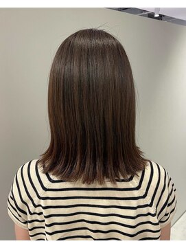 オン(ON) ナチュラルベージュ×ボブ