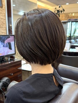 キャラ 池袋本店(CHARA) 大人女性グラデーションボブショートボブ【池袋/ショート/ボブ】