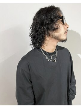 スイ チトセ(suiii chitose) メンズパーマ《千歳美容室》