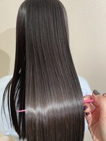 ゴート(G.O.A.T)&nbsp;ストレートパーマ