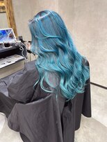 サニー 渋谷(SUNNY)&nbsp;バレイヤージュ、ハイライト、レイヤーカット、アッシュカラー