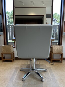 リライフアンドヘアー(Re.Life&Hair)の写真/どんな方でも通いやすい雰囲気が嬉しい♪居心地の良さを追求した空間と、丁寧な接客が魅力☆