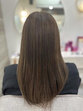 ラビス クローバー(Lovis clover) 『ゆうあ』細めハイライト♪♪