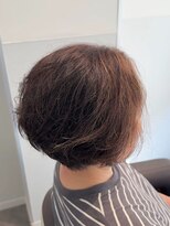 hair salon Heir【4月19日NEW OPEN(予定)】 クセ毛でも綺麗◎ナチュラルに馴染むグレイカラーショート