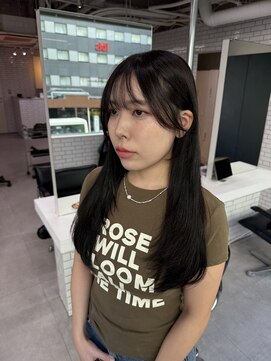 ジーナ 梅田(Zina) レイヤーカット