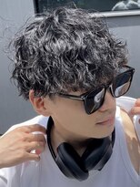 マグカーネバイフィフス オカヤ(Mag KANE by fifth okaya)&nbsp;岡谷波巻きパーマ波巻きスパイラルパーマツイスパシャドウパーマ