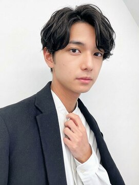 アース オーセンティック 関内店(EARTH Authentic) ツーブロックナチュラルセンターパート