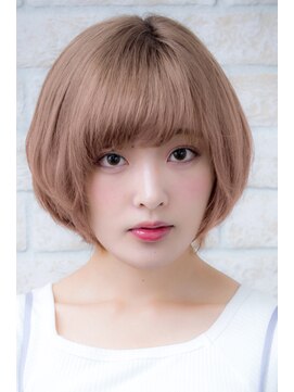 ヘアーアートシフォン 池袋西口店(Hair art chiffon) アシンメトリーな斜めバングのルーズなマッシュベビーショート