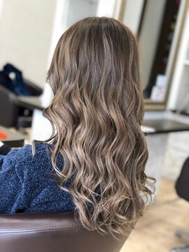 リッシュ 佐倉店(Lish) ハイライトグラデーション