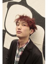 ブークル(boucle)&nbsp;【外国人風】ハイトーンツーブロックショート