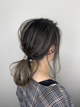 トレヘアー(tRe hair) くくっても可愛いコントラストハイライト