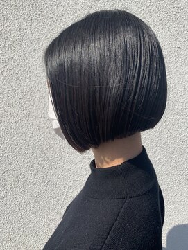 ラヴェストバイフレイスウェル(LOVEST by frace well) 首が長く見える♪ぱっつんボブ