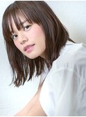 シースルー前髪外ハネボブ
