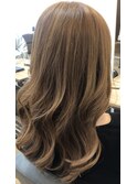 ♪ベージュ×レイヤーカット♪