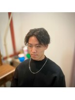 シェアサロン 博多 ツイストスパイラルパーマ・センターパートメンズパーマ