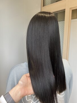 ロミバイリー(Romi by Lyee) アッシュ