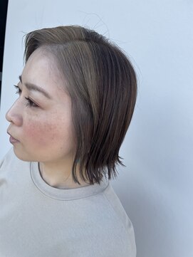 美容室 アイディー i-dee 切りっぱなしボブ