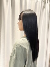 サクラ(SAKURA)&nbsp;縮毛矯正/ストレートパーマ/黒髪/艶髪/つやつや/ロングヘア