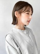 レクタ(RECTA)&nbsp;インナーグレージュ薄め前髪大人ボブマチルダボブ切りっぱなし4