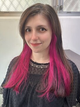 ヴェルデ(Verde) インナーカラーピンク ブリーチ ダブルカラー ケアブリーチ