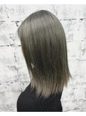 透け感グレージュ