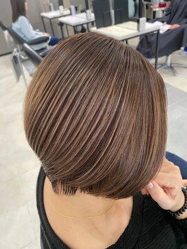 クララ バイ マニスオブヘアー(CLALA by Manis of hair) 髪質改善ショートレイヤー/ハイライトカラー