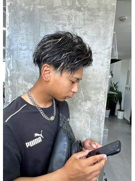 メンズサロン キング 梅田店(Men’s salon K!ng) 波巻きツイストスパイラルパーマ/フェザーパーマ/眉毛/メンズ