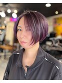 「前下がりボブ × ピンクバイオレット」
