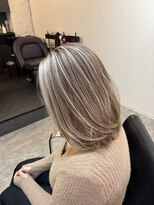 ブレンド 渋谷(BLend)&nbsp;ハイライトカラーミディアムヘア暗めカラーデザインカラー