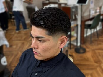 アンカー(ANCHOR)の写真/【大人の男性のお悩み解決】頭皮の汚れを除去するヘッドスパで癒しを、ON/OFキマるヘアで男磨きをご提供★