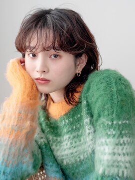 抜け感レイヤーカット×透明感ショコラブラウン