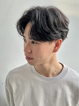 クロトバイキング(Qlotho by KING) 【Qlotho KYOKA】センターパート×ニュアンスパーマ