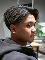 メッツ 原宿(METS)&nbsp;MEN'S/かき上げサイドパート×テーパーフェード/ハイライト