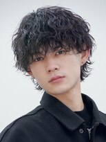 フィフス 大分(fifth)&nbsp;大分波巻きパーマメンズカットラウンドマッシュツーブロック強め