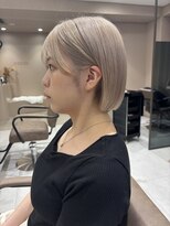 ジーニー 横浜(giinii)&nbsp;横浜/ホワイトベージュ/ボブ