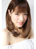 【まとまらない髪に】ニュアンスストレート×アッシュベージュ