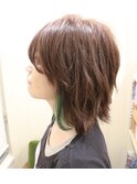 切りっぱなしボブ×インナーカラー
