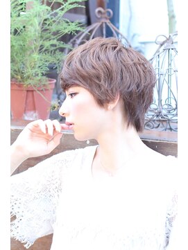 ハレ 中目黒(hale) ショートアッシュヘア　 [hale中目黒  美容室].