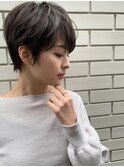 耳出しショート　ハイライト×ワンカールパーマ