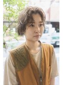 《e's中目黒/代官山美容室》外国人のようなくせ毛ゆるっとボブ