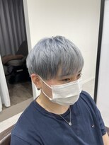 ディスイズバーバー(THIS IS BARBER) 束感ショート ツーブロックマッシュ シルバーアッシュ【札幌】