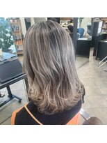 ルイス 喜連瓜破(Luis)&nbsp;グラデーションカラー