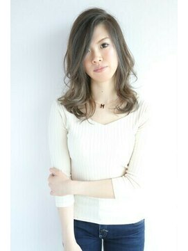 ルミナスビューティーケア(Luminous beauty care) カーキグレージュカラー