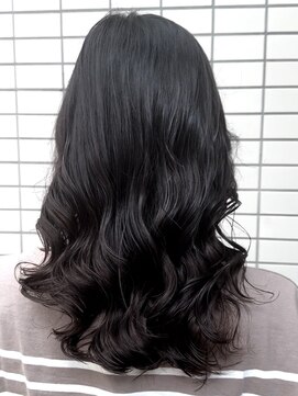 ラウレア(LAULEA) コテ巻き風パーマ/デジタルパーマ/韓国風パーマ/艶パーマ/カラー