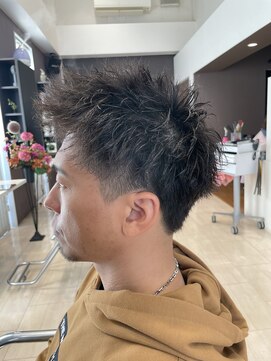 イースト(YEAST) 短髪ツイストスパイラルパーマ